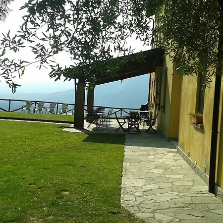 La Nuova Tinara Oda ve Kahvaltı *