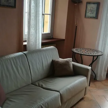 La Nuova Tinara Oda ve Kahvaltı